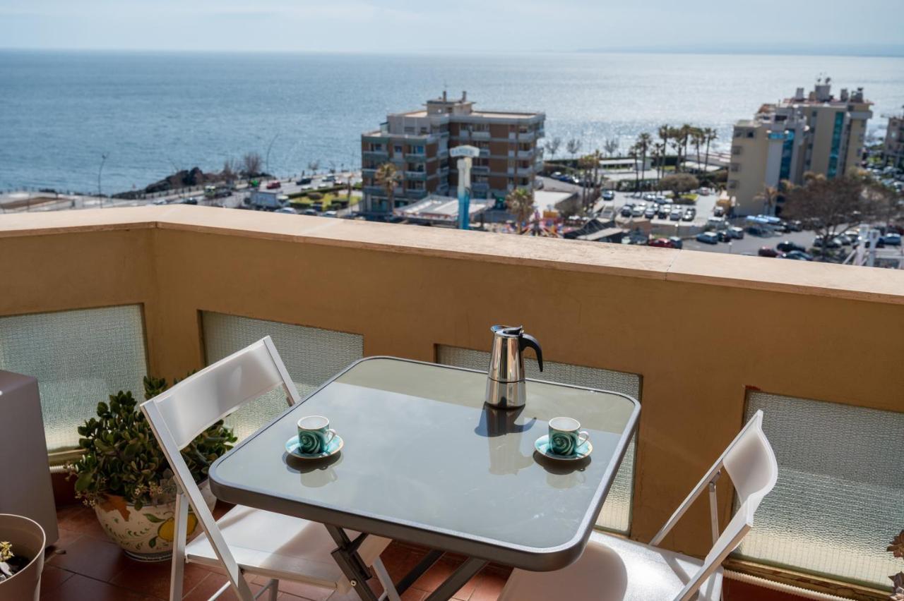 Catania Seaview Apartment With Balcony Zewnętrze zdjęcie